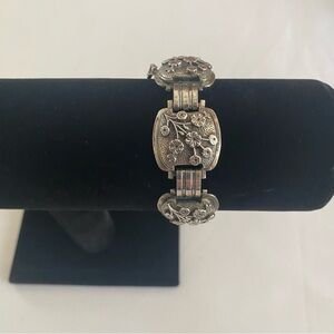Elegant Silver Floral Bracelet